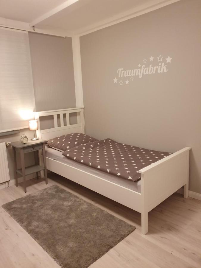 Tolle 125M² Erdgeschosswohnung Im Einzelhaus Кальтенкирхен Экстерьер фото