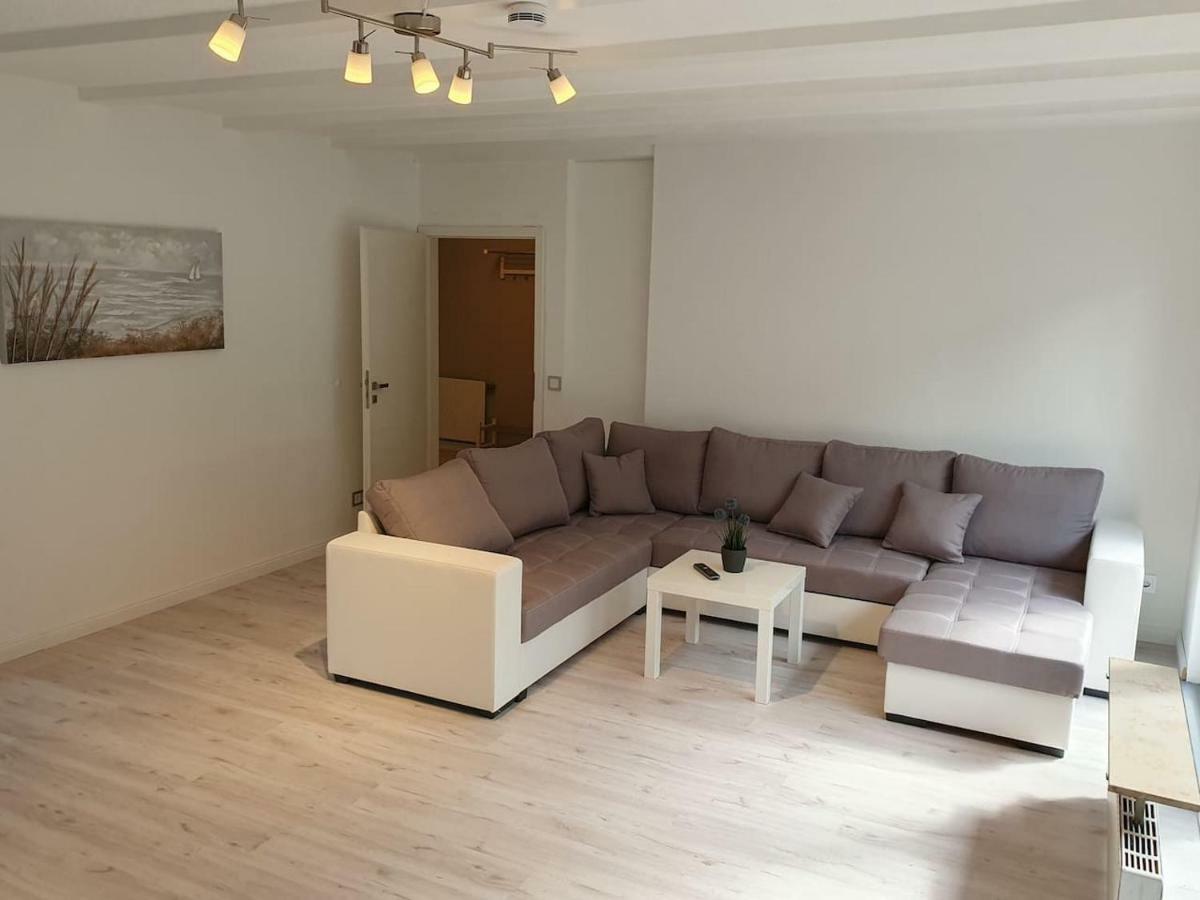 Tolle 125M² Erdgeschosswohnung Im Einzelhaus Кальтенкирхен Экстерьер фото